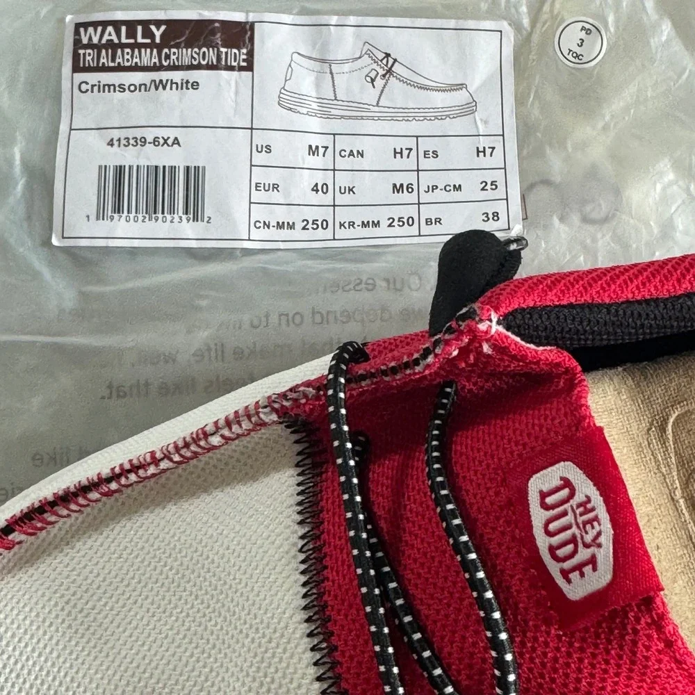 NWT Hey Dude Wally Tri Alabama Crimson Tide Shoes Mens 7 Womens 9 Crimson White